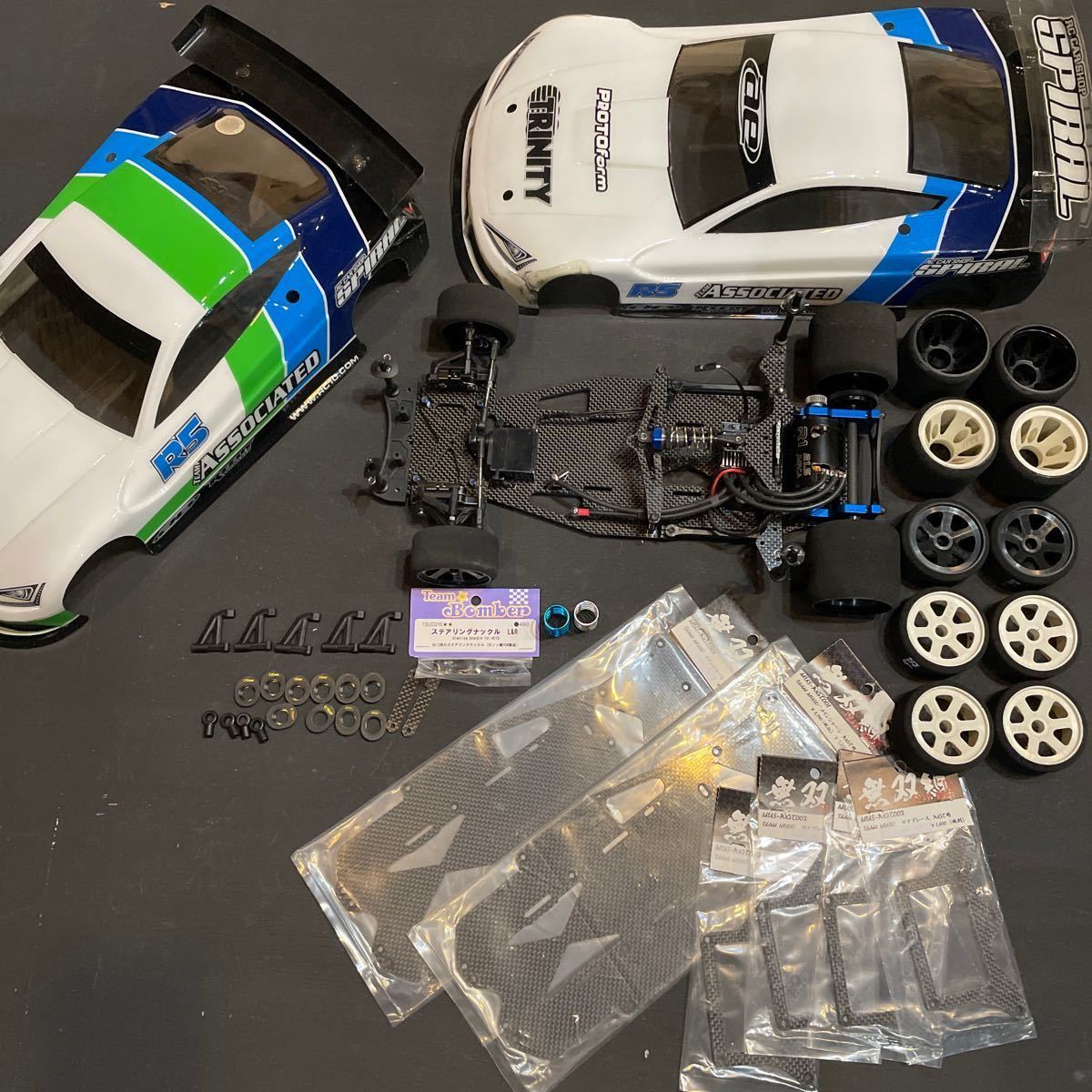 ★無双組 WGT バッテリー、メカ付（1/12 AK12 モロテック カワダ ヨコモ xray）_1