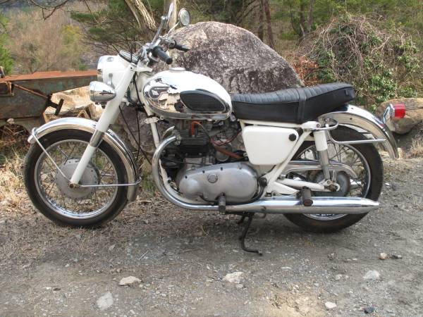 Kwawasaki W1S ポリス仕様 白バイ W1SA W1 (401cc-750cc Kwawasaki W1S ポリス仕様 白バイ W1SA W1 (401cc-750cc
