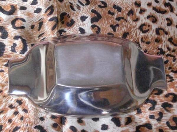 新品★フィフティーズ★メタル灰皿★ロックンロール_2