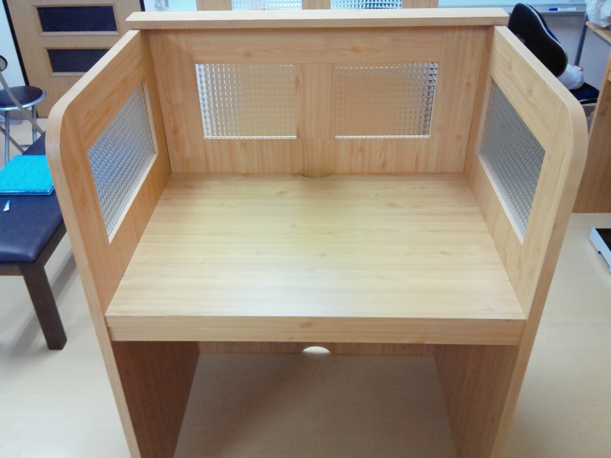 引き取り限定・ニッセン間仕切りデスク【ガラスで明るい、きれい/パーテーションデスク・個別ブース・自習室】奥行き60cm用/埼玉県深谷市_6