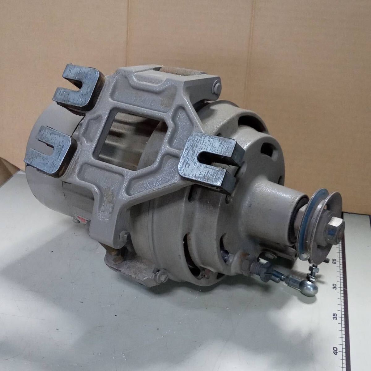 100v 200w 4p ナショナル クラッチモーター(中古) 工業用ミシン