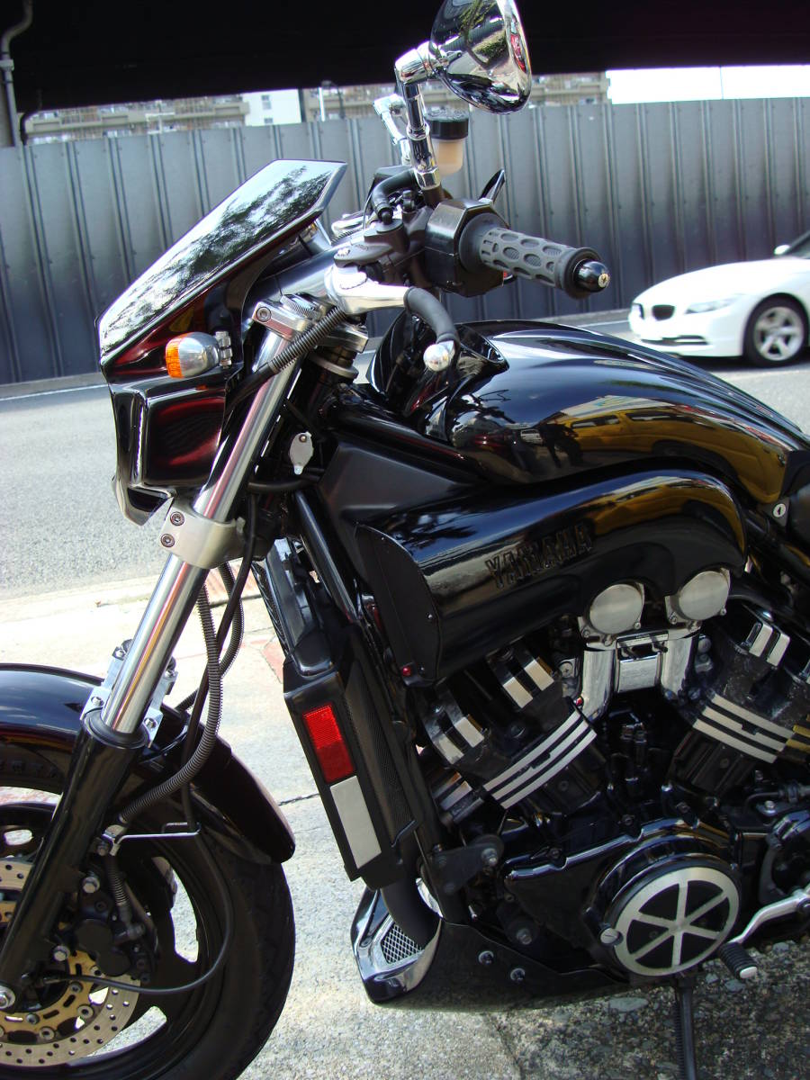 【ゲリラセール!!】YAMAHA 旧V-MAX フロントカウル ビキニカウル
