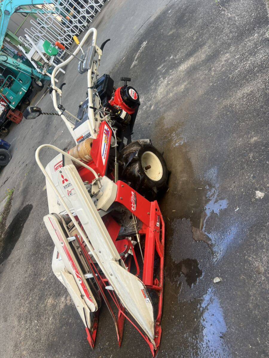 三菱 2条刈り バインダー MB60 稲刈機 5馬力 あきばれ 2輪 結束 刈取