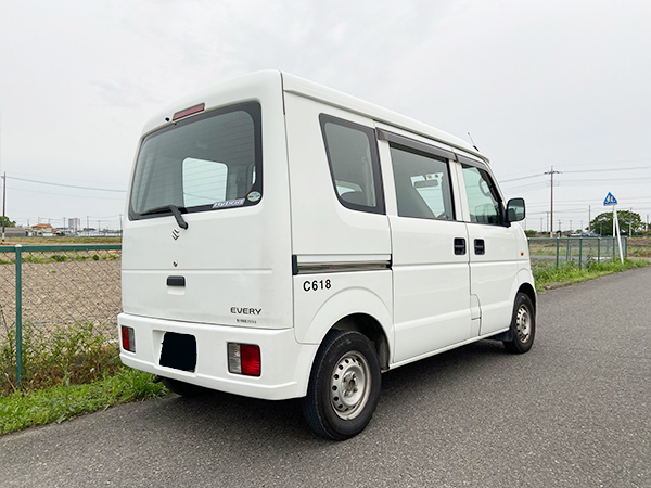 個人出品 売切り スズキ エブリイ バン DA64V 軽貨物対応 配達 黒