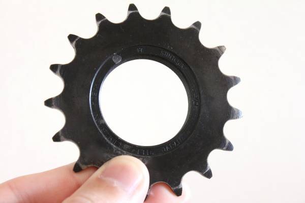 SUNTOUR サンツアー 17T コグ NJS 刻印 SUPERBE マエダ(トラック