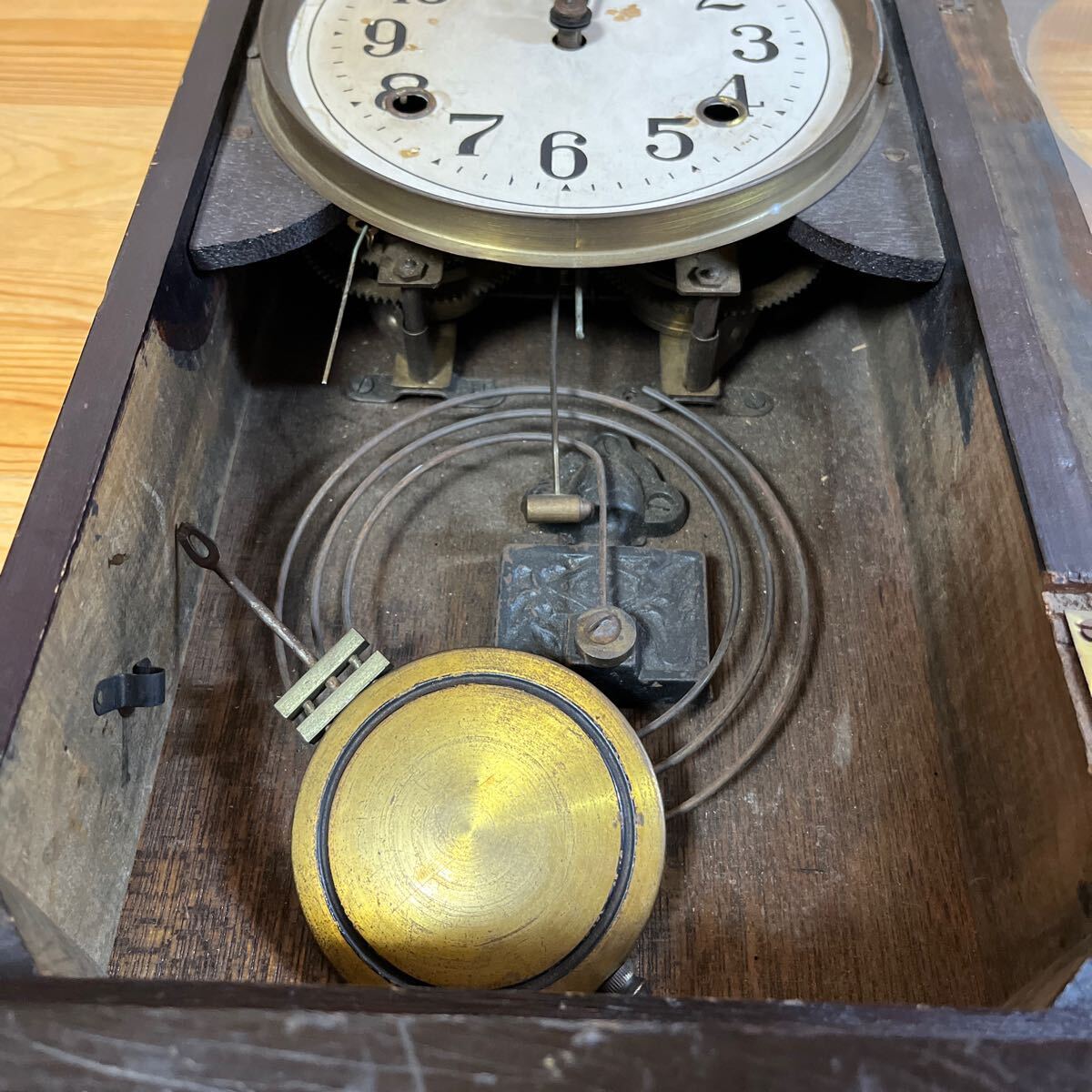 TRADE MARK 柱時計 アンティーク 振り子時計 古時計 昭和レトロ 掛時計 ゼンマイ式 u896_9