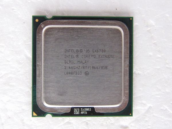 Core 2 Extreme QX6700/2.66GHz/8M/FSB1066/SL9UL　　動作良好♪
