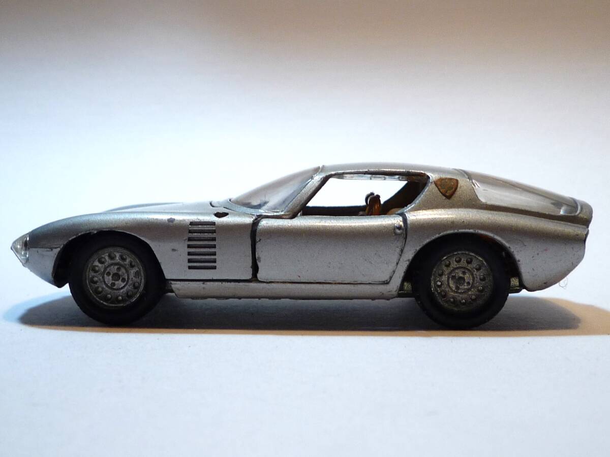 Alfa Romeo ジュリア1600カングーロ　1/43 ポリトーイ製 40890 POLITOYS-M/ポリトーイ ＃529 Alfa Romeo Giulia 1600 Canguro