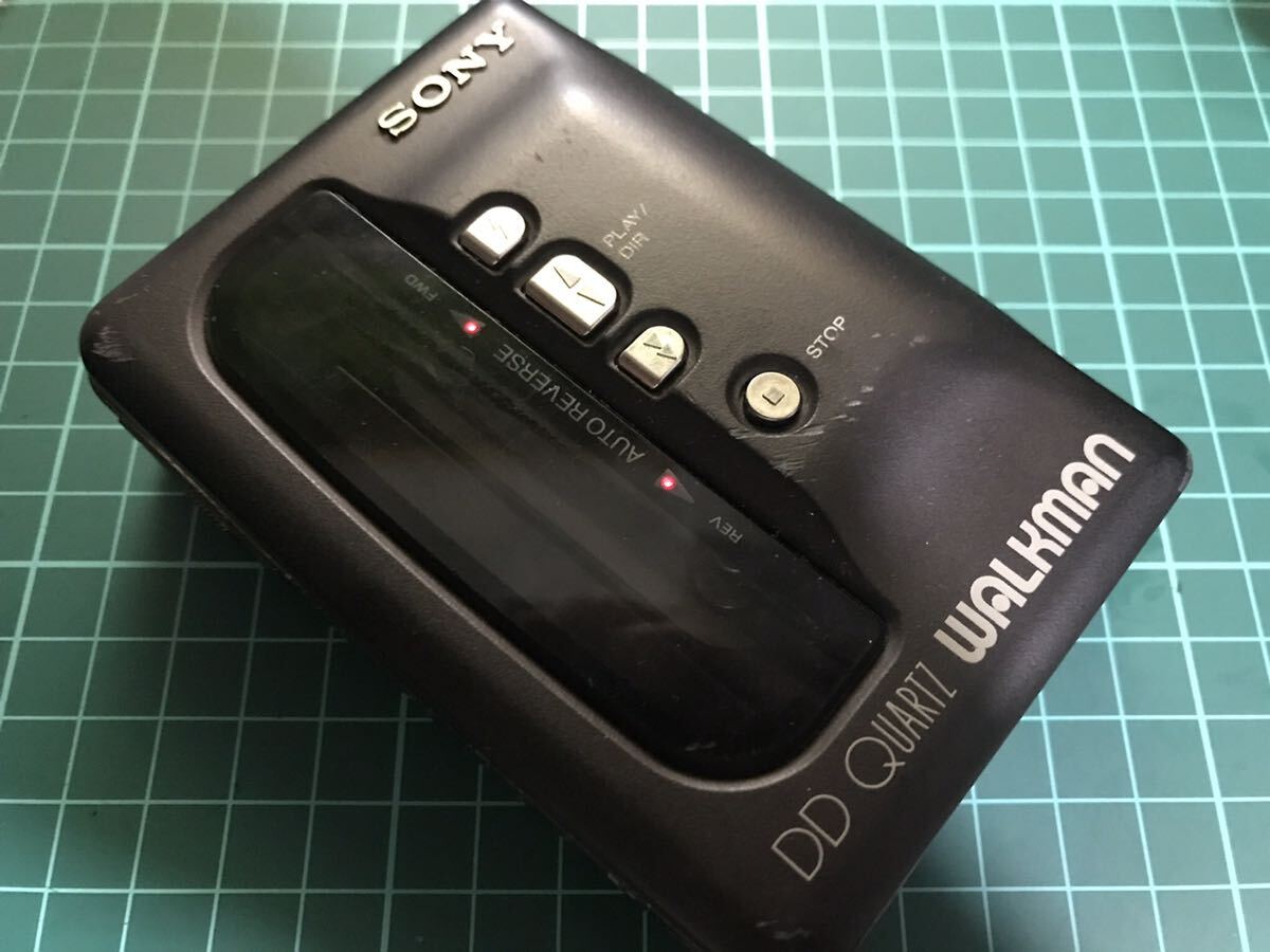 SONY WM-DD9 ウォークマン　現状品ジャンク（液漏れなし、通電はしてます）_1