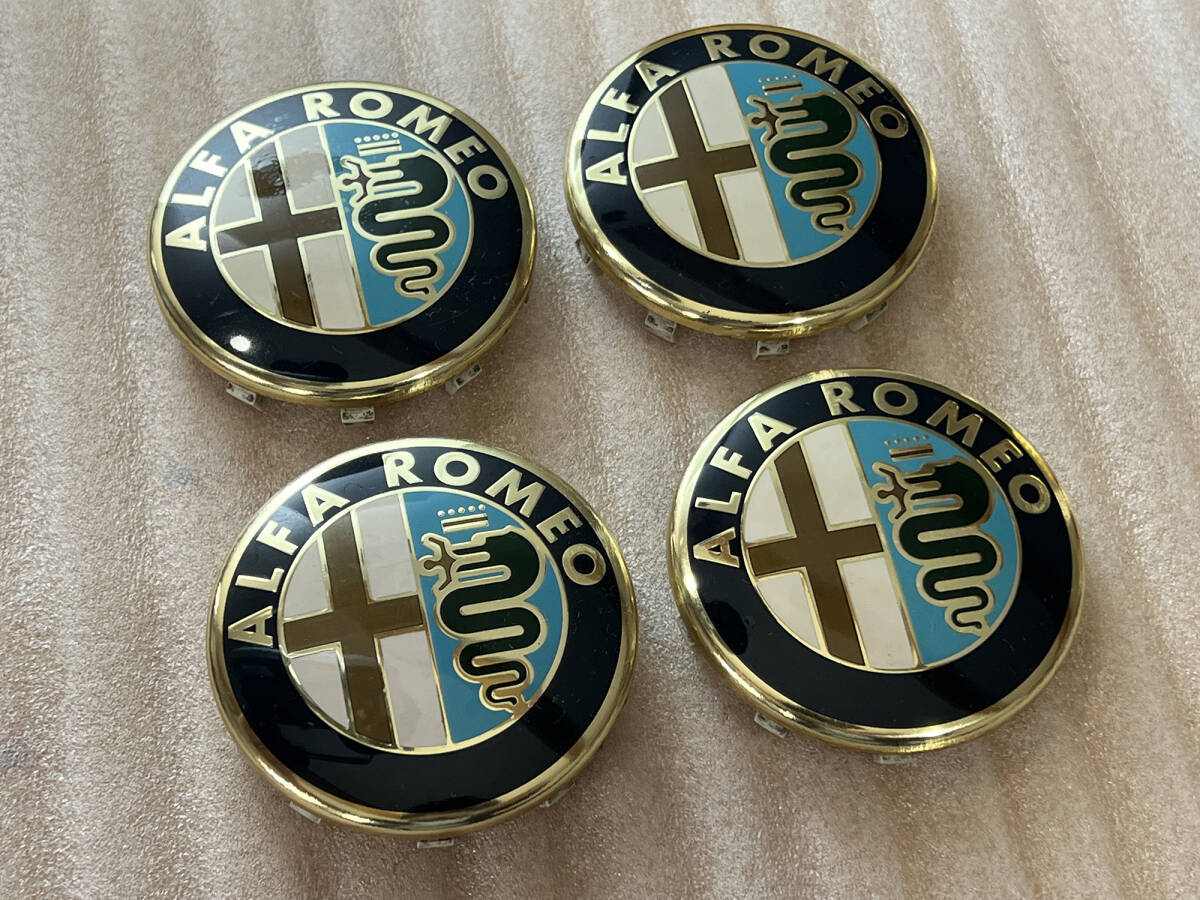 ［中古］アルファロメオ　ホイールセンターキャップ 60mm_1