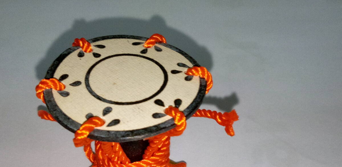 @@@ ミニ　つづみ　ミニ鼓　小鼓　和楽器　インテリア　雑貨　雅楽　能楽　アート　オブジェ　ディスプレィ　横幅3.9cm　高さ4.8cm_9