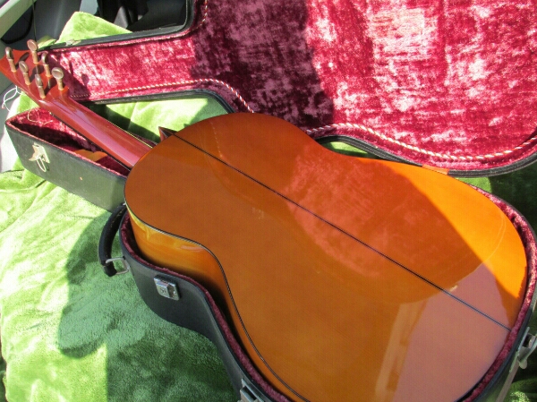 YAMAHA 木ペグフラメンコギター (2) （ホセ・ラミレス Model:AS 