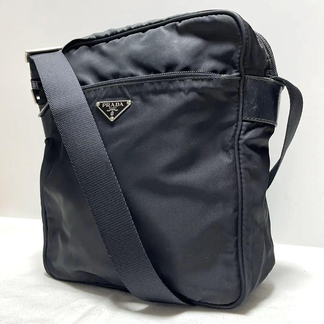 ☆良品☆鑑定済み☆PRADA プラダ ショルダーバッグ サコッシュ