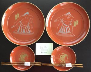 新品未使用　相撲　絵皿　大皿　小皿　くわの木箸　セット　横綱　貴乃花　武蔵丸