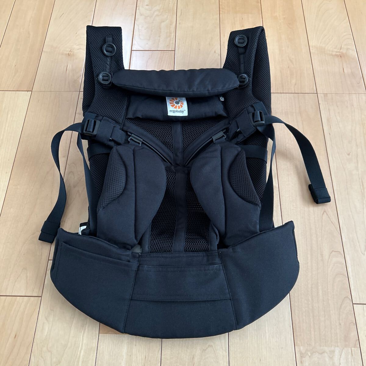 美品 エルゴベビー ergobaby 抱っこ紐 オムニ クールエア 360 収納袋