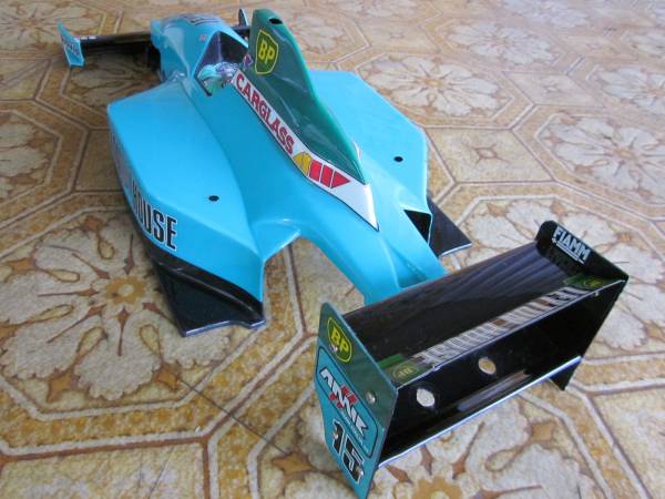 1/10タミヤF1用ボディ・ベンホビー製レイトンハウスCG901中古(ボディ