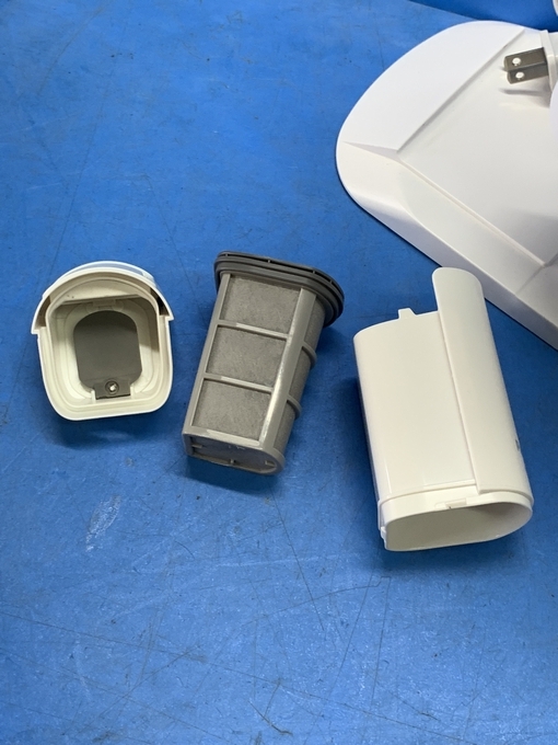 Panasonic セパレート型コードレススティック掃除機 MC-NS100K-W_4