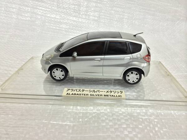 ホンダ フィットge6 カラーサンプル模型 シルバー ホンダ 売買されたオークション情報 Yahooの商品情報をアーカイブ公開 オークファン Aucfan Com