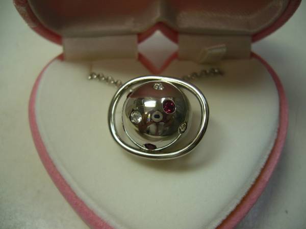 花より男子 土星型ネックレス 大粒 嵐 松本潤 井上真央 ネックレス ペンダント 売買されたオークション情報 Yahooの商品情報をアーカイブ公開 オークファン Aucfan Com