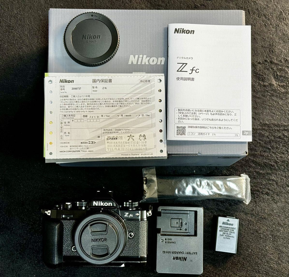 シャッター回数171回 Nikon zfc 16-50vrレンズキットブラック smallrigハンドグリップ　_1