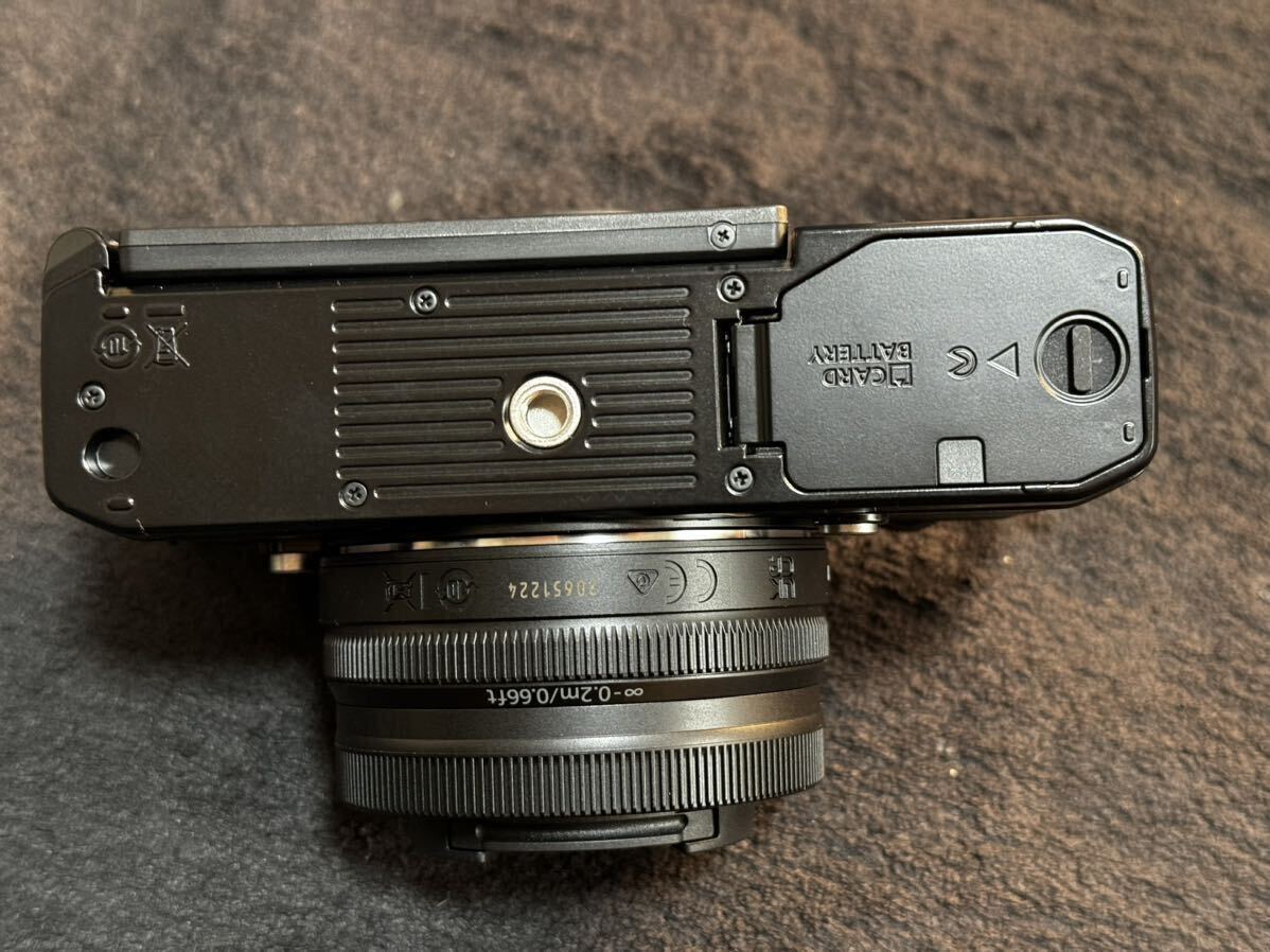 シャッター回数171回 Nikon zfc 16-50vrレンズキットブラック smallrigハンドグリップ　_6