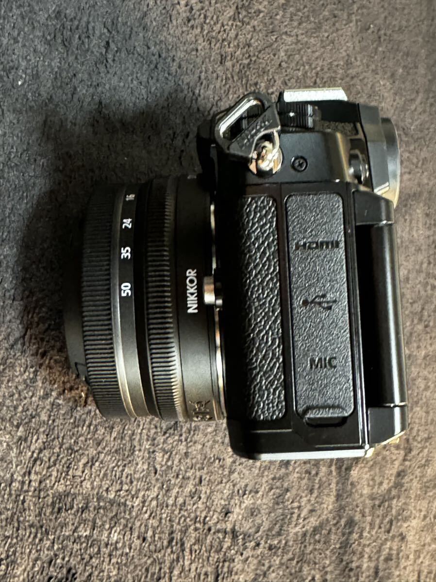 シャッター回数171回 Nikon zfc 16-50vrレンズキットブラック smallrigハンドグリップ　_8