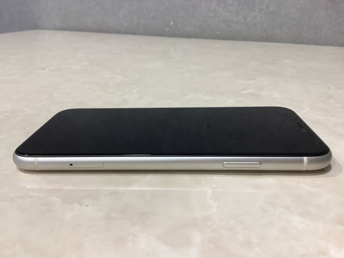 1円〜 ソフトバンク iPhone 11 64GB ホワイト MWLU2J/A 中古
