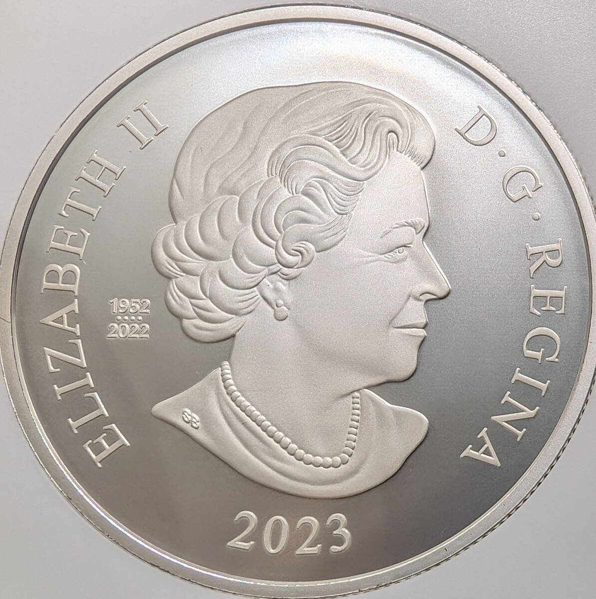 2022 エリザベス女王 在位70周年$20銀貨 NGC PF70 MATTE ☆最高鑑定 限定142枚☆2023年 カナダ 聖エドワード 王冠 NGC PF70