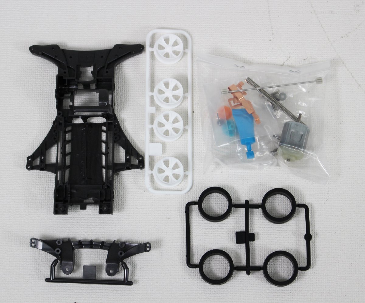 □未使用品□ タミヤ ミニ四駆 マッハフレーム ブラック メッキ ボディ