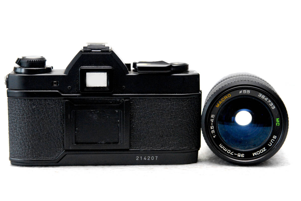 KONICA コニカ製 昔の高級一眼レフカメラ FC-1ボディ + 35-70mmズーム