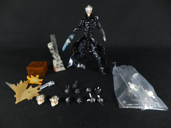 リボルテック トライガン ヴァッシュ ダークシフト フェノメノン 