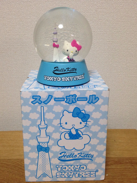 ☆ハローキティ 東京スカイツリー スノードーム 12.5cm 中古美品