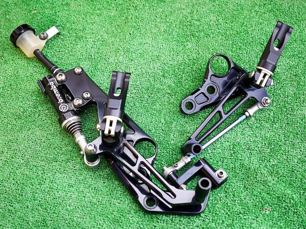 ☆SR SR400テクノワークスバックステップ改リアディスク用☆(ヤマハ用 