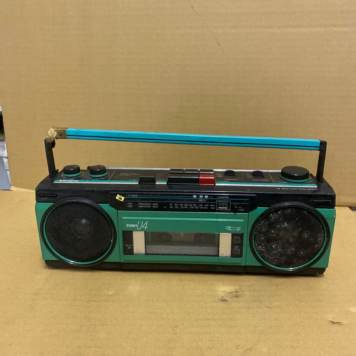 SANYO サンヨー MR-U4TⅡ 2バンド ポータブル ラジカセ TOWN U4 昭和