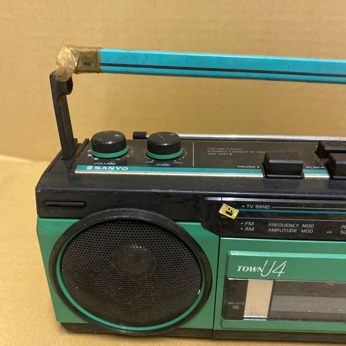 SANYO サンヨー MR-U4TⅡ 2バンド ポータブル ラジカセ TOWN U4 昭和
