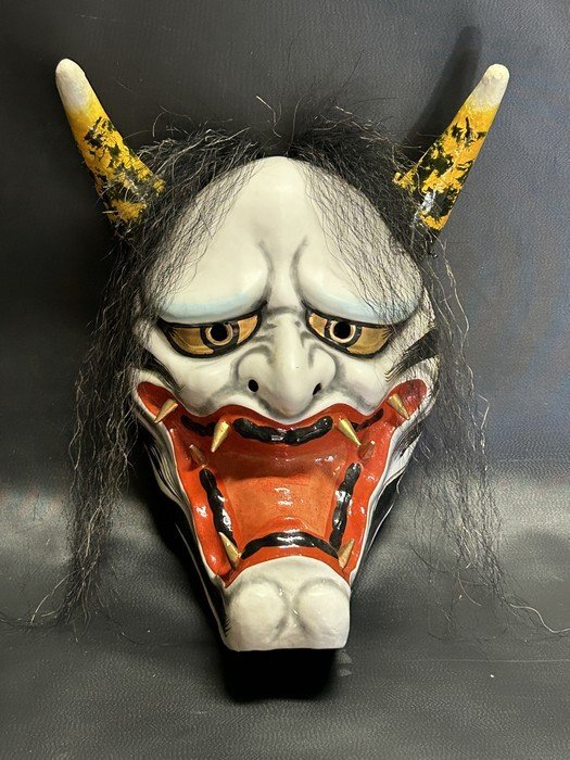 希少 蔵出品【在銘 岩本万吉作 石見神楽面 般若 乾漆 壁掛飾 東洋