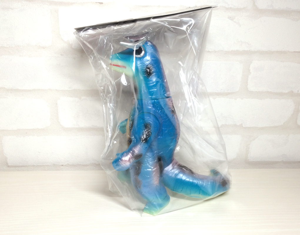 新品未使用★ブルマァク　エレキング★ソフビ☆蓄光　怪獣☆ウルトラセブン_2