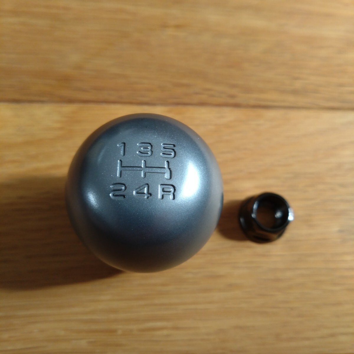 チタンシフトノブ ホンダ インテグラ シビック タイプRレプリカ　八宝屋　M10×1.5 純正ナット付き_1