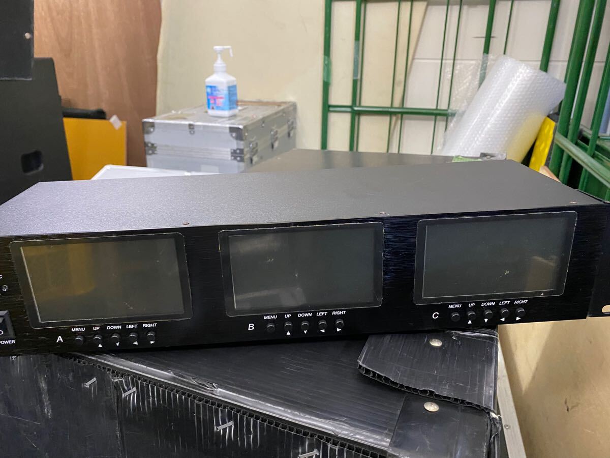 映像切り替え。3画面付き。_3