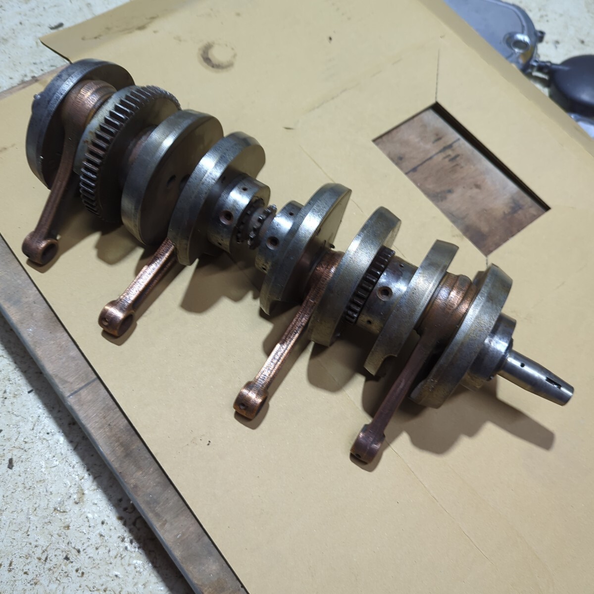 新作入荷，人気 Z1Z2？ クランクシャフト 現状