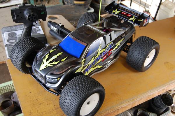 タミヤ　ナイトレージ５，２　メカ、プロポ、スターター付き_1