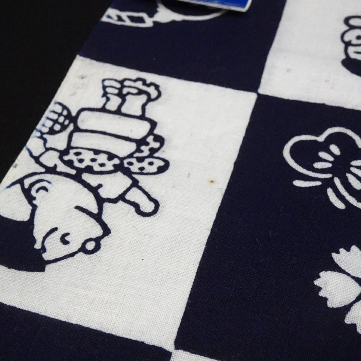 綿 浴衣 反物 サザエさん 図変わり(アンティーク着物)｜売買された