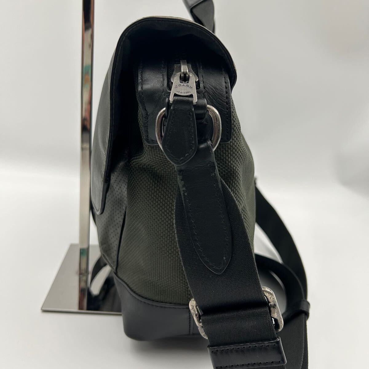 美品】 COACH コーチ メッセンジャーバッグ ショルダーバッグ 