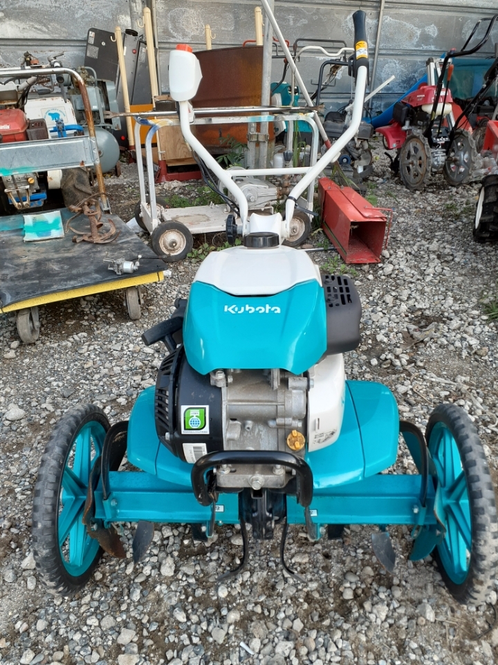 KUBOTA クボタ TMS30 管理機 2.7馬力 動作確認済み‼️引取限定‼️ 美品☆クボタ 管理機☆TMS30 2.7馬力☆使用極少 ワンタッチ移動輪