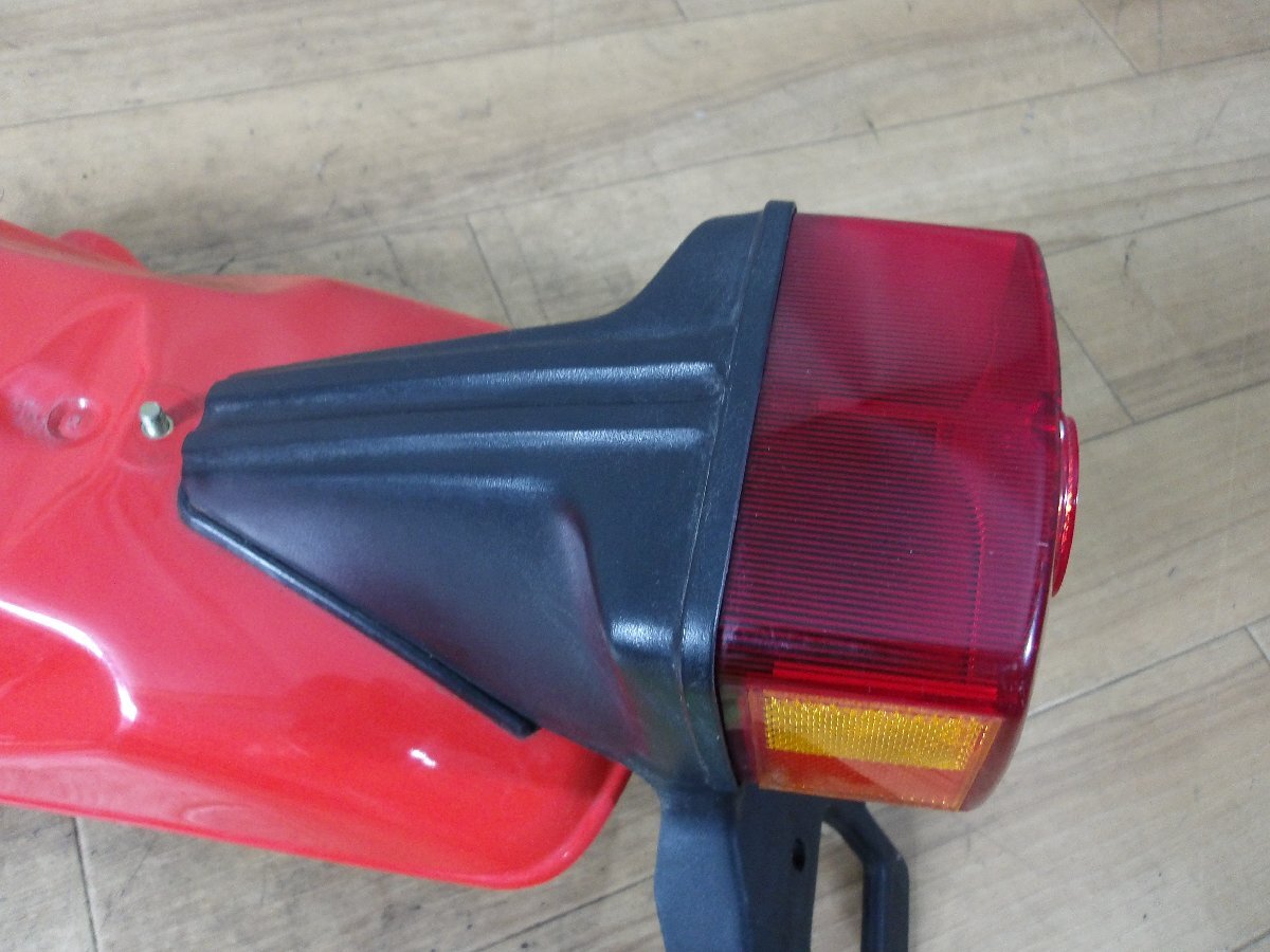 中古部品入庫 程度良好 ホンダ純正XL250S リアフェンダー＆テール