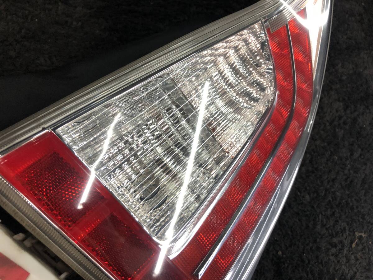 プリウス ZVW30 後期 LED テールランプ 左右 運転席 助手席 スタンレー STANLEY 47-55 81550-47170 81560-47170 2013年 791032_3