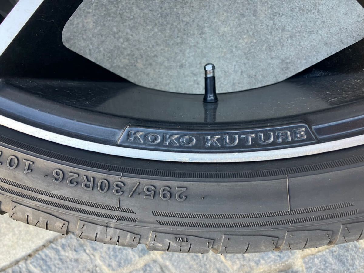 KOKOKUTUREジオバンナ　10j ET30 6穴　PCD 139.7 エスカレード　タイヤは295/30R26 LION SPORTS Read_7