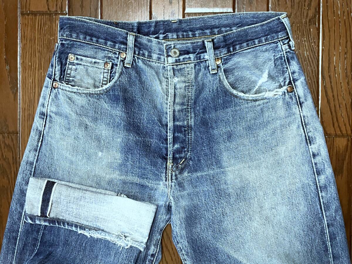 リーバイス LEVI
