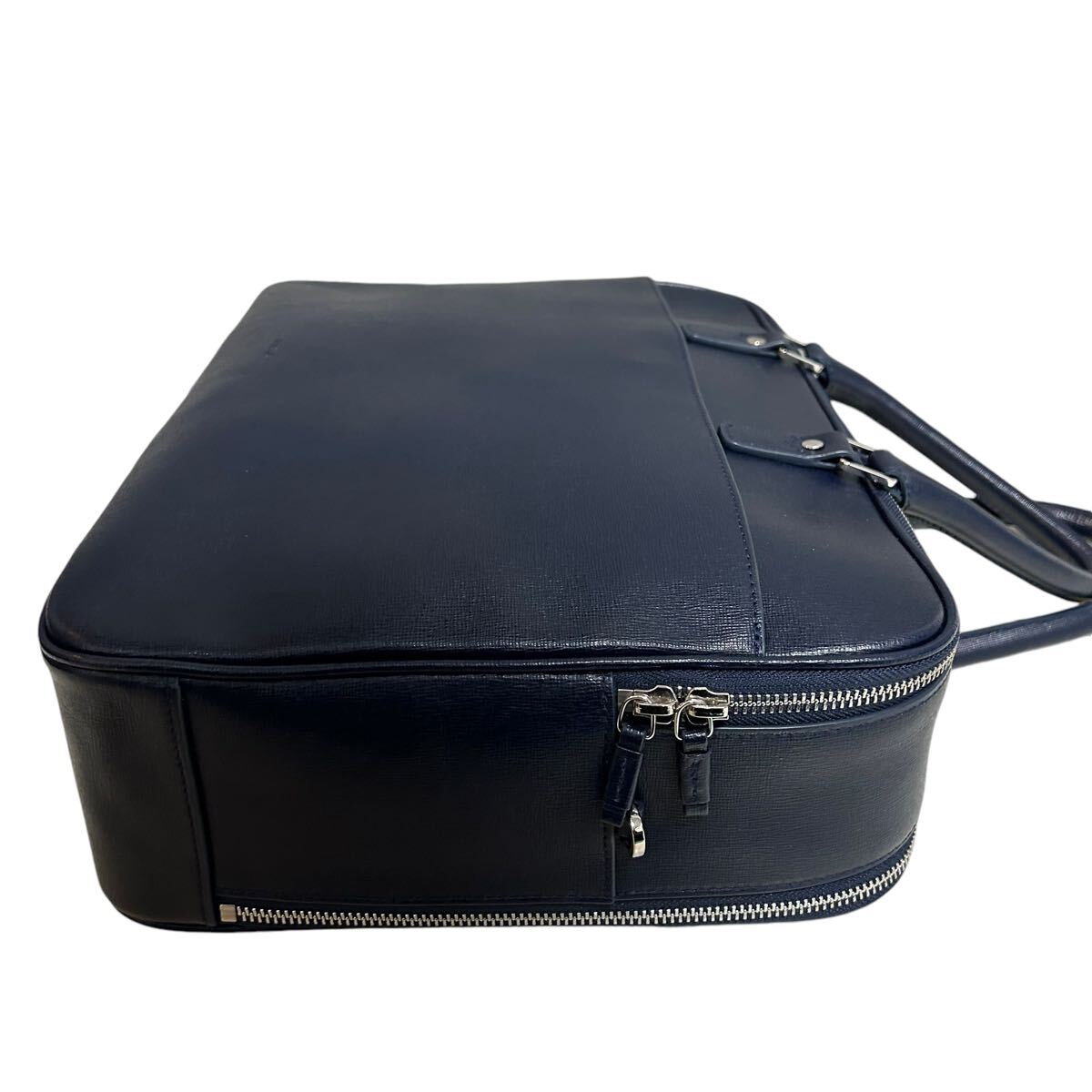 美品　FURLA フルラ　トートバッグ　ネイビー　入れ物　レザー　ビジネスバッグ 1円 〜【未使用級】入手困難品 フルラ FURLA トートバッグ ビジネス