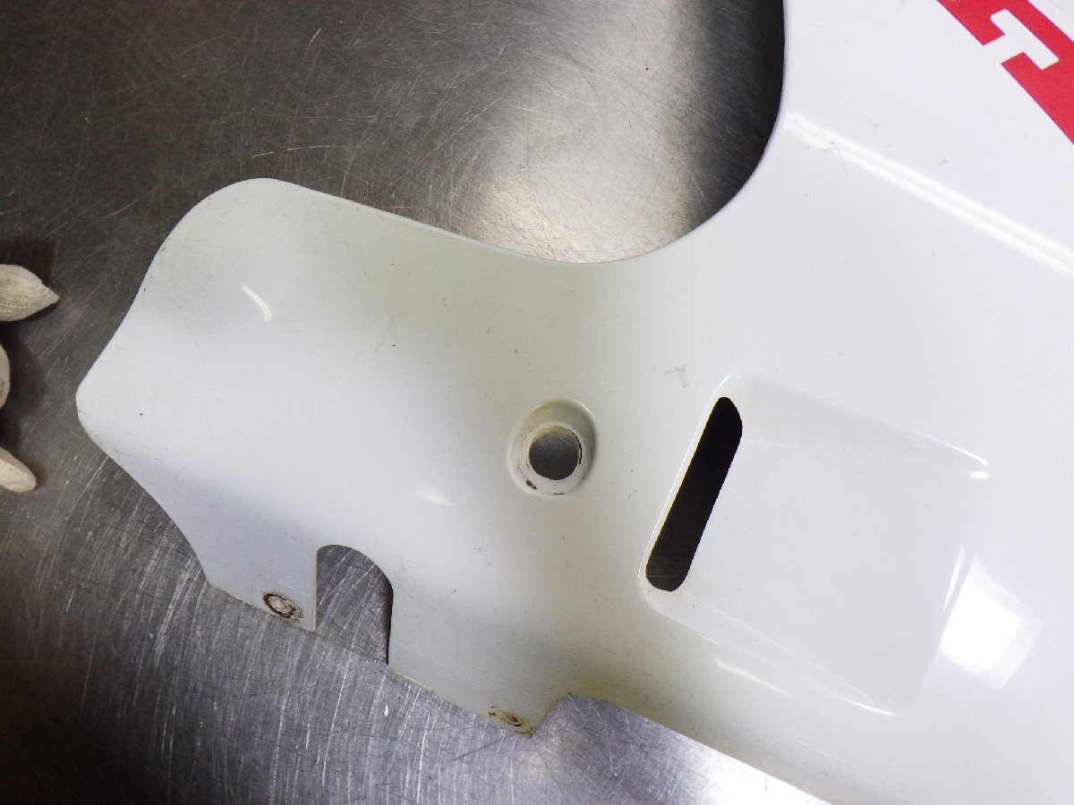 RVF400 純正サイドカウルNo.1、良品☆NC35 RVF400 NC35 純正 MR8